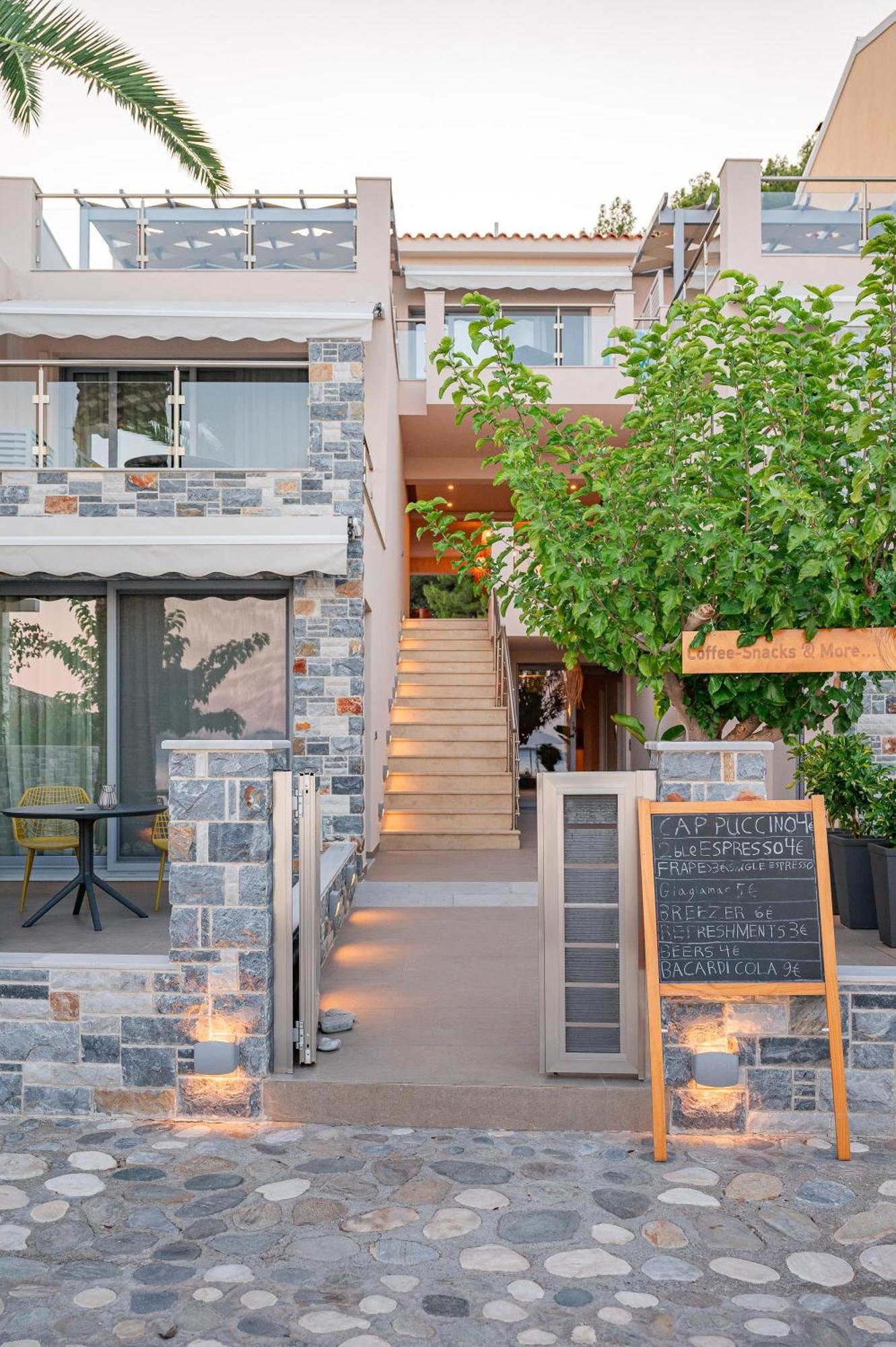 8Moons Boutique Apartments Κοκκάρι Εξωτερικό φωτογραφία